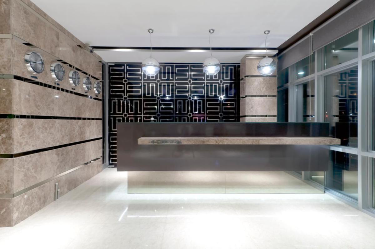 Sultan Hotel - Housity