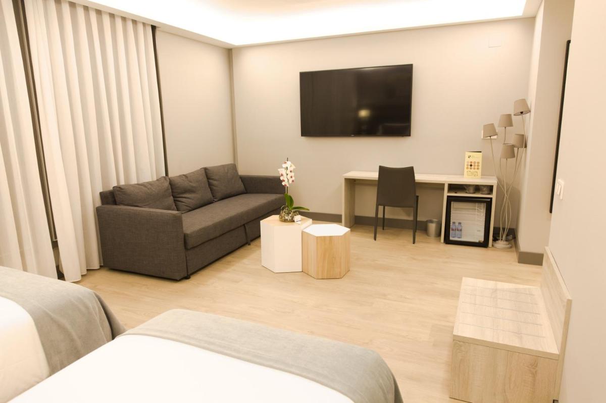 Hotel Cruz de la Victoria - Housity