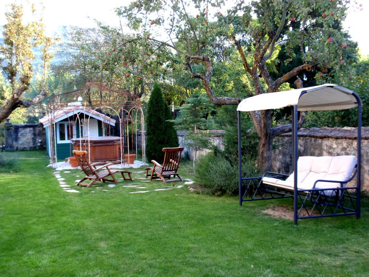 Jardín al aire libre en Posada del Indiano