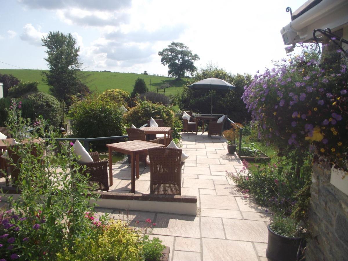 Yalbury Cottage - Housity