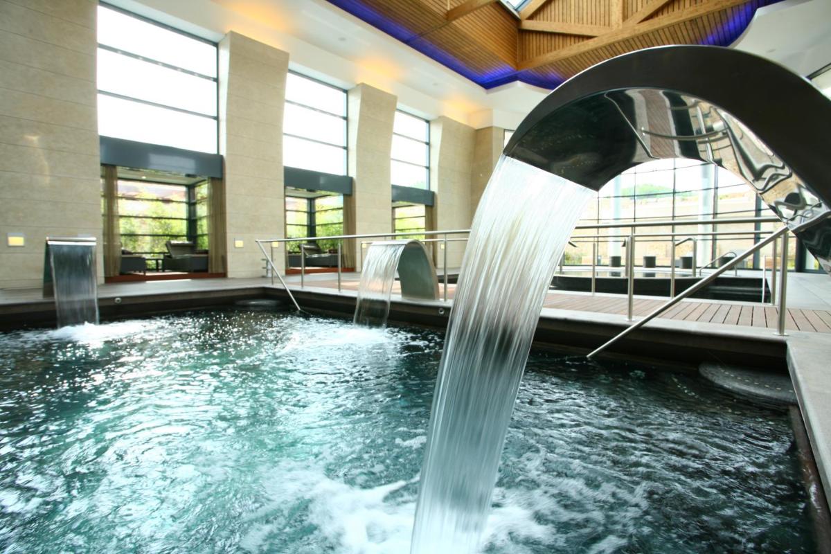 A piscina em ou perto de As Cascatas Golf Resort & Spa