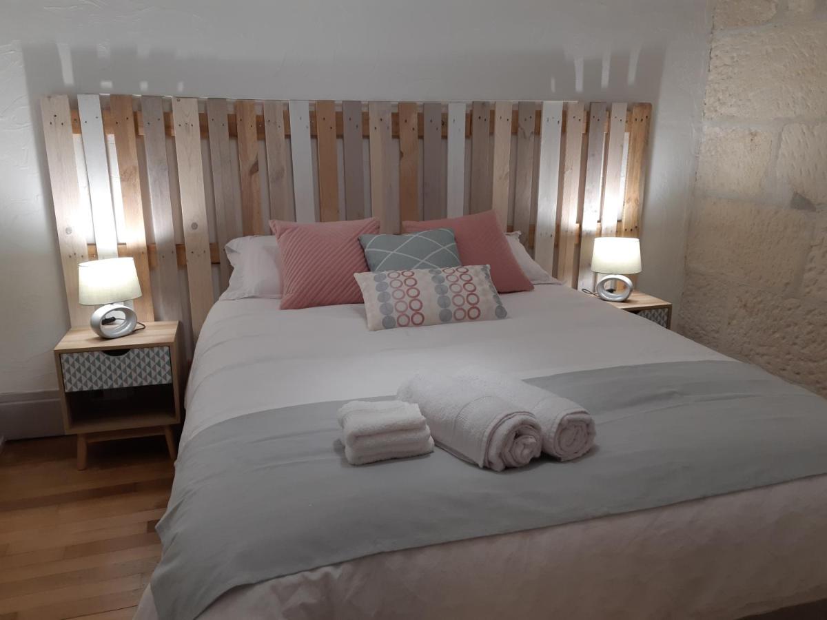 Le Vaillant, appartement T2, proche gare, hyper-centre et marais, 1 à 2 personnes, WIFI - Hizvo