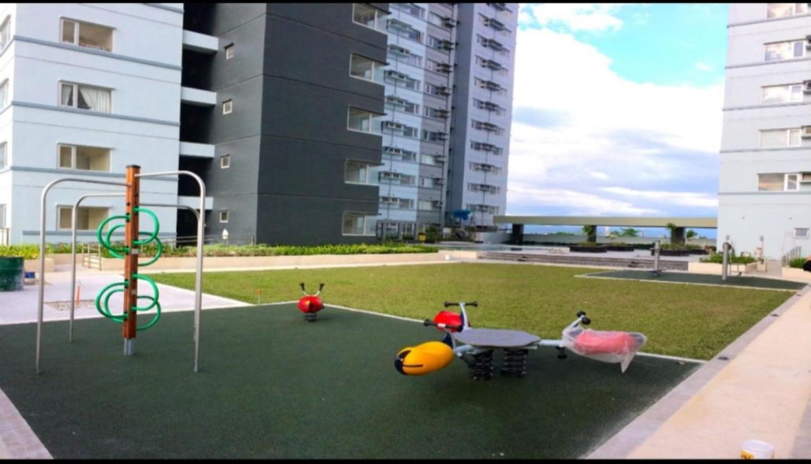 Suitetrails - Avida Fully Furnished Modern Contemporary Studio