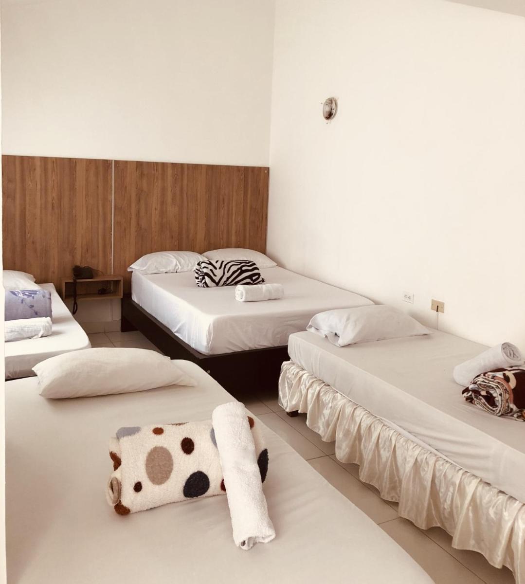 Hotel Center Plaza Plus - Housity