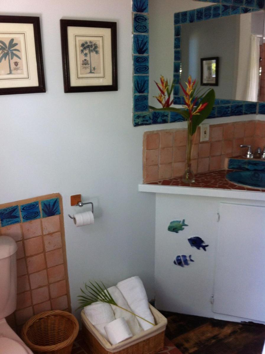 Breeze Cottage - Housity