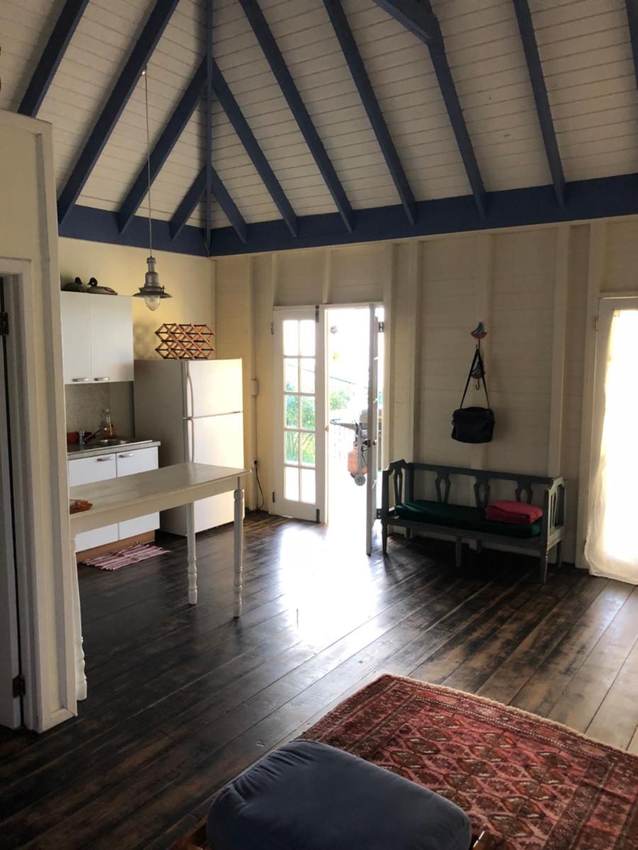 Breeze Cottage - Housity