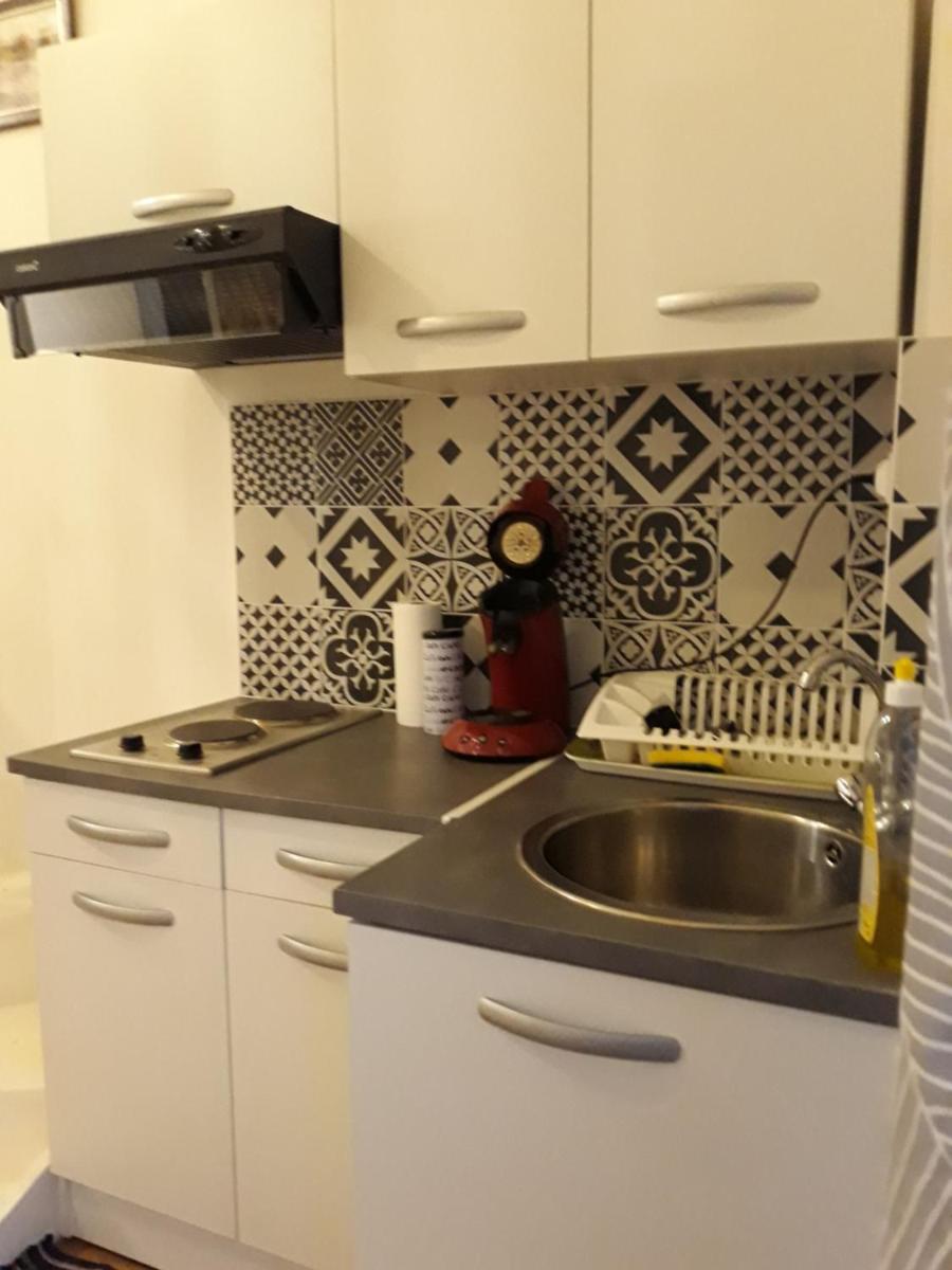 STUDIO INDEPENDENT - Housity