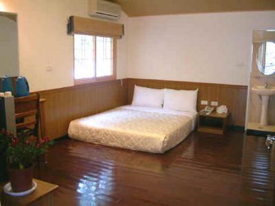 Jing Leh Resort Hotel - Housity