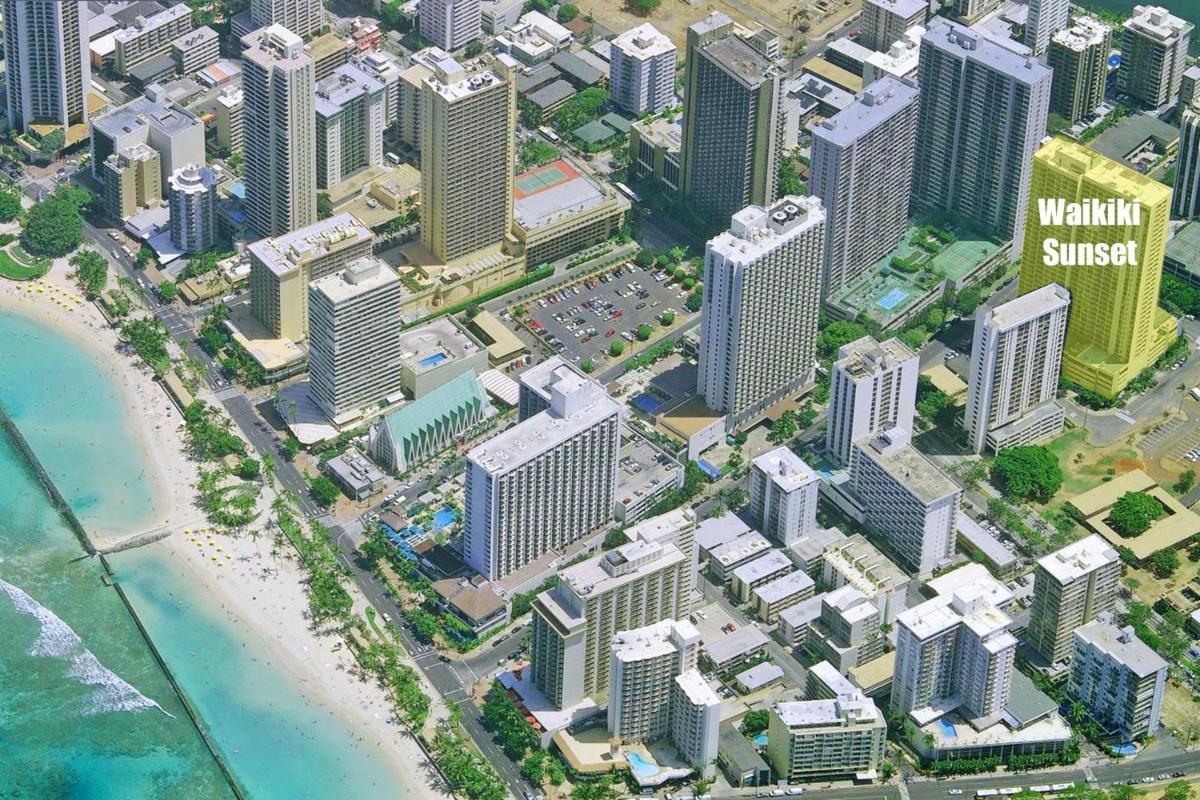 Waikiki Sunset #3606 - Housity