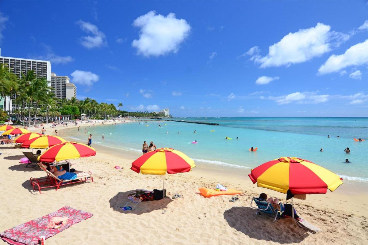 Waikiki Sunset #3606 - Housity