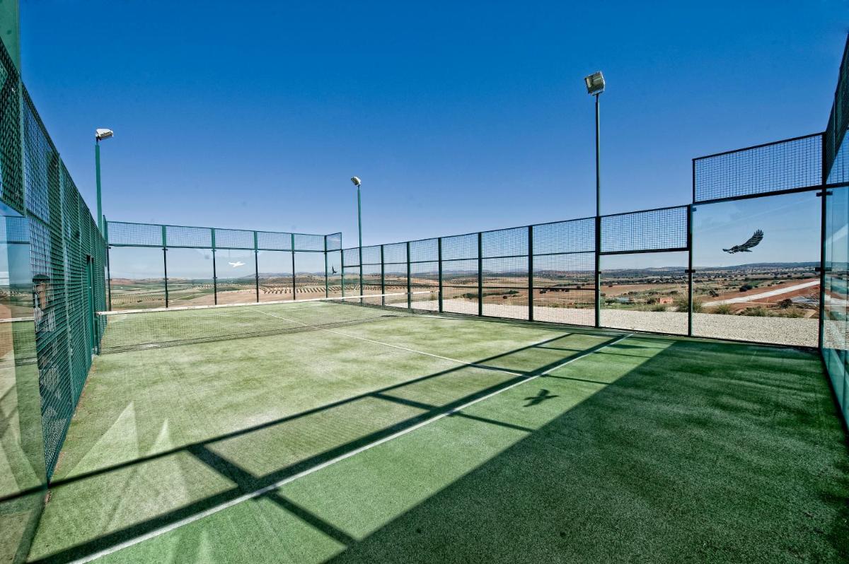Imagen de la galería de Hotel La Caminera Club de Campo, en Torrenueva