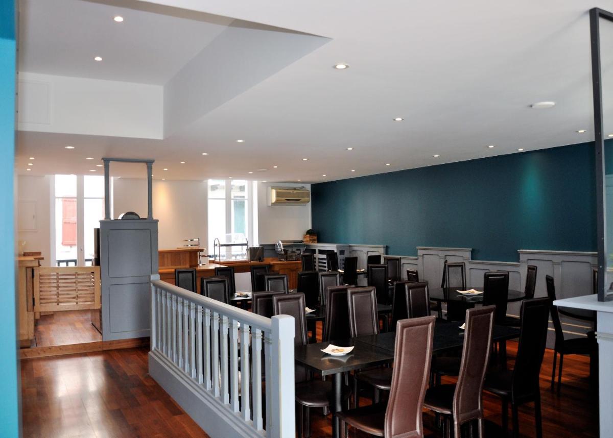 Hotel Colbert - Housity