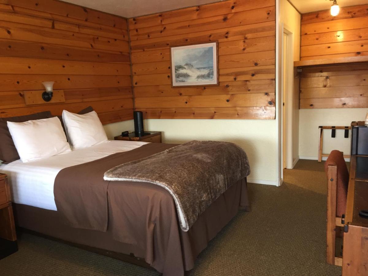 Captain's Choice Motel - Housity