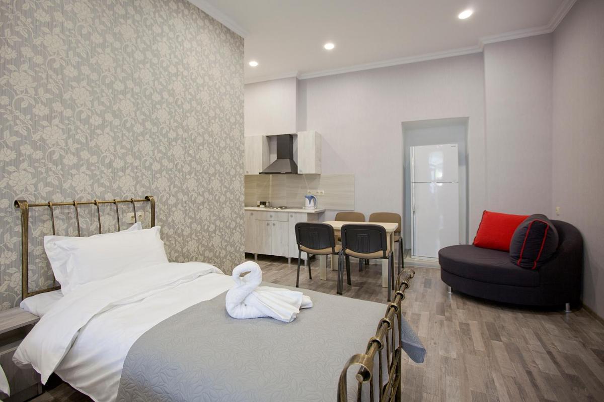 Metekhi Corner Apartments - Housity