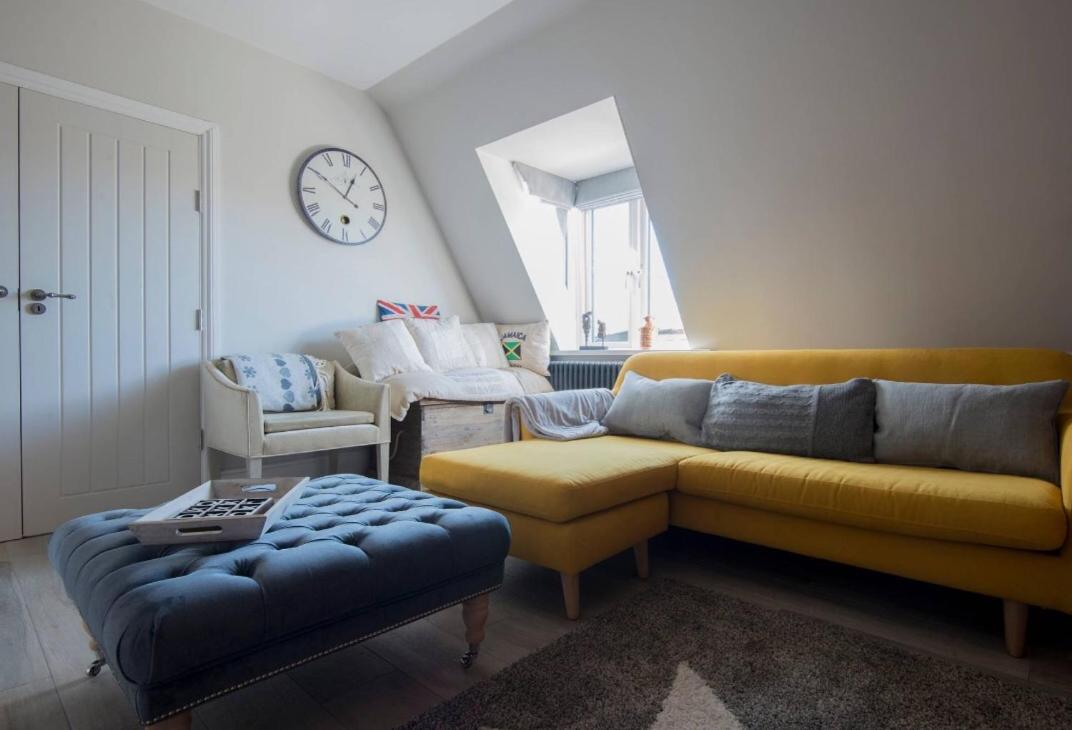 The Loft Midhurst - Housity