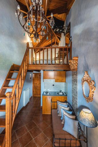 Suitetrails - Celena Maisonettes