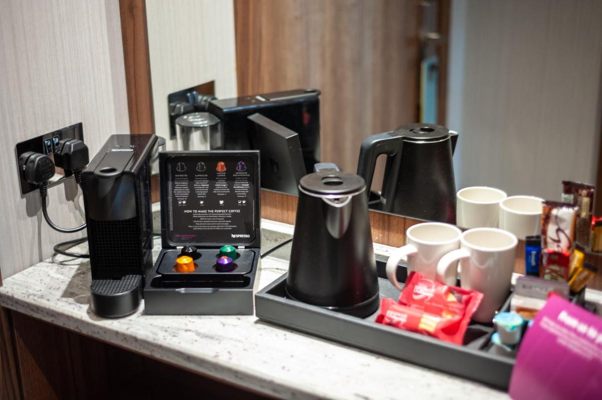 Crowne Plaza London Heathrow T4 by IHG - Housity