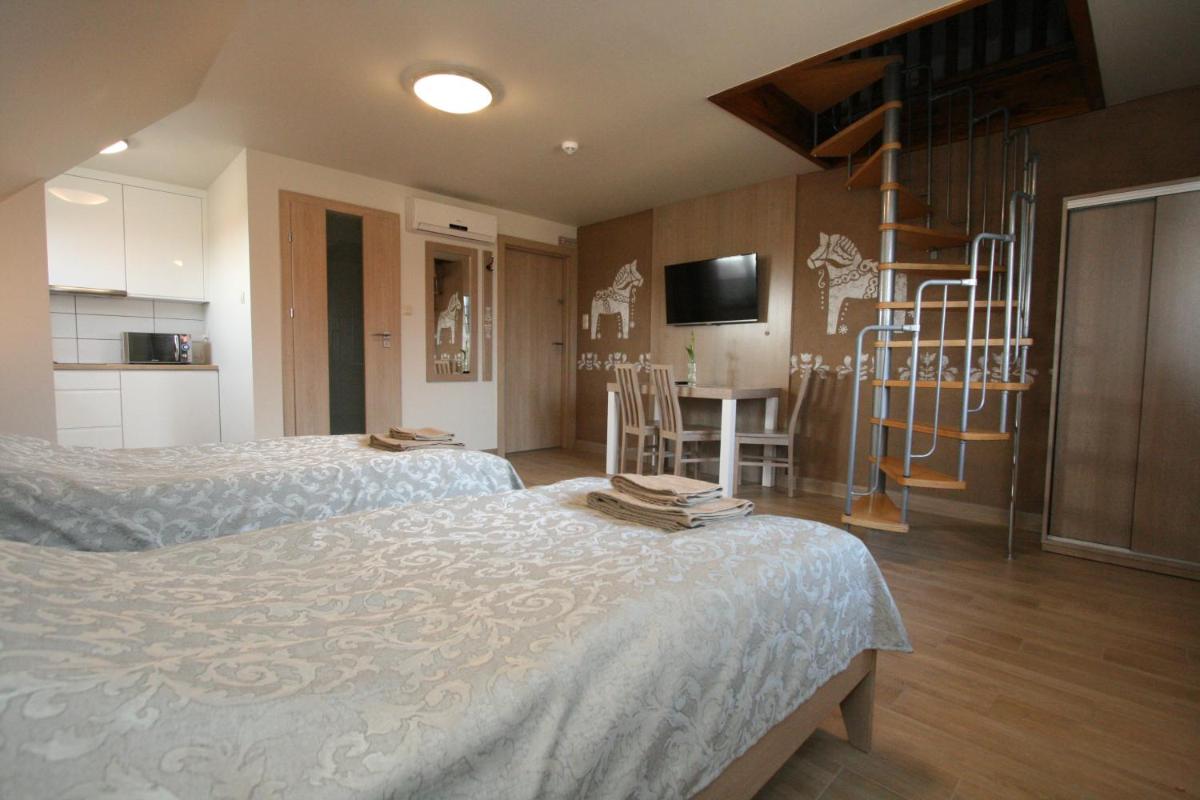 Noclegi Cameleon - Housity