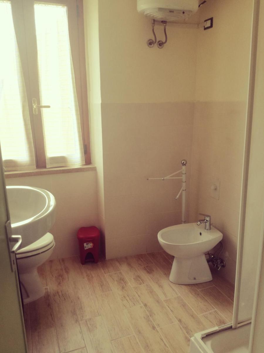 B&B La Rondinella - Housity