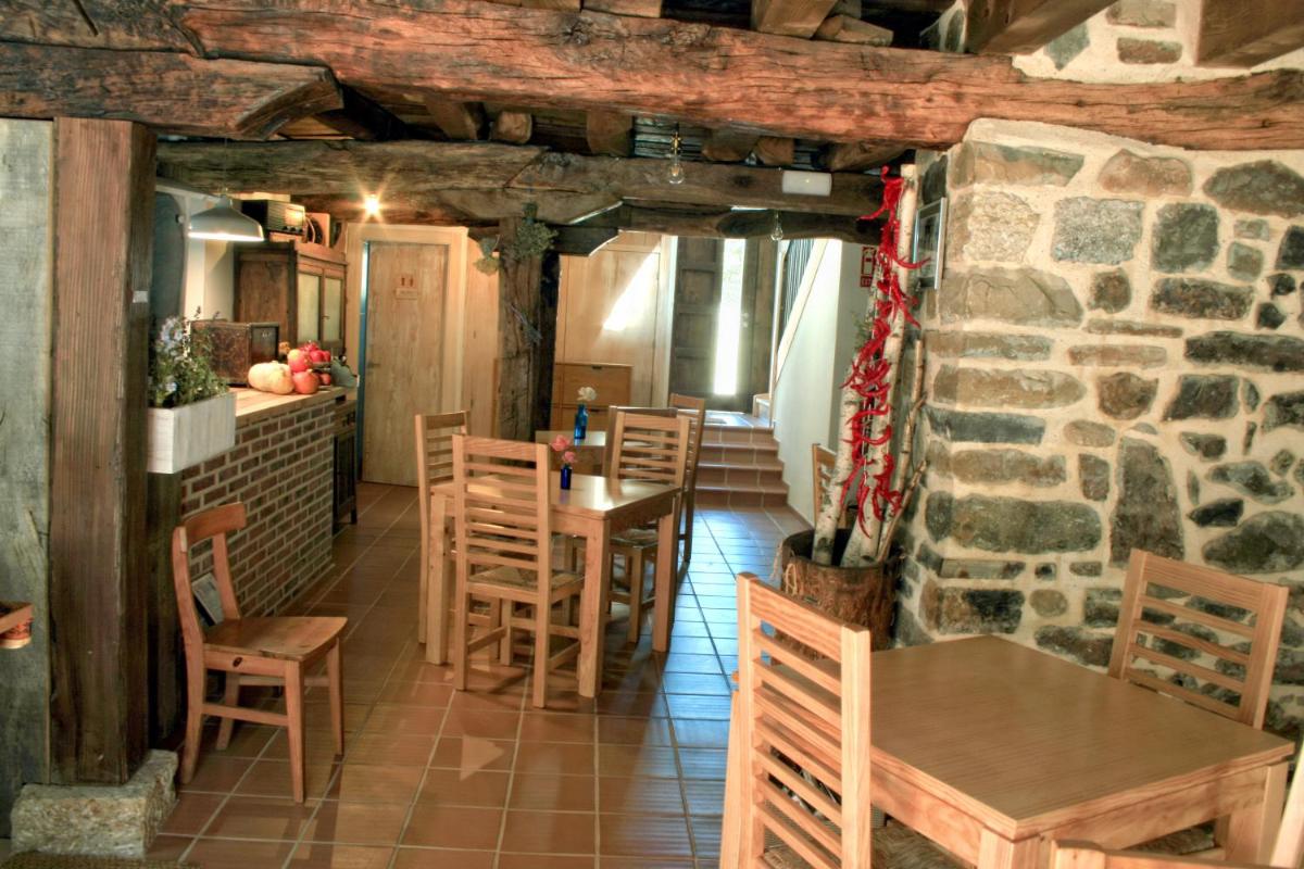 Hotel Rural Las Encinas - Housity