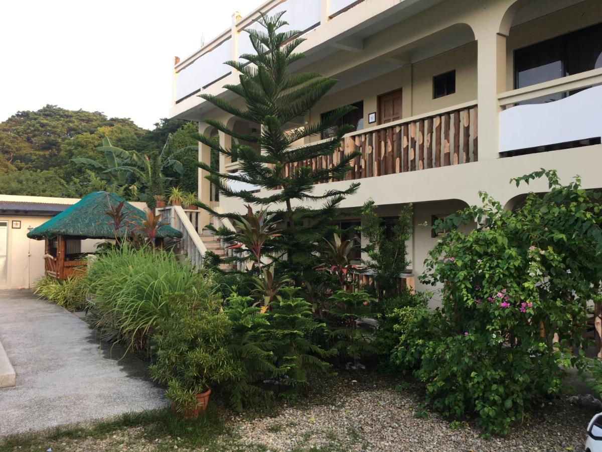 Stardust Beach Hotel - Housity