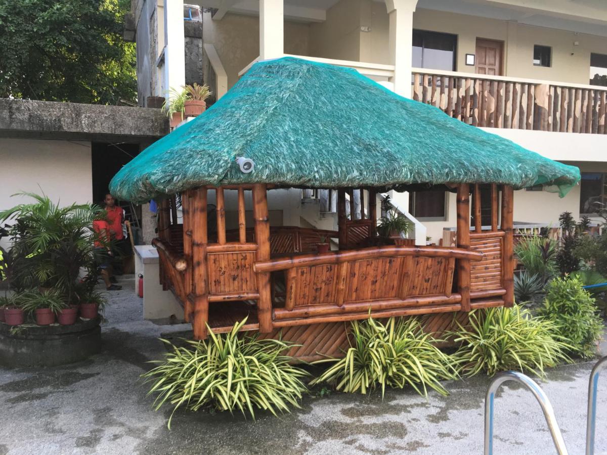 Stardust Beach Hotel - Housity
