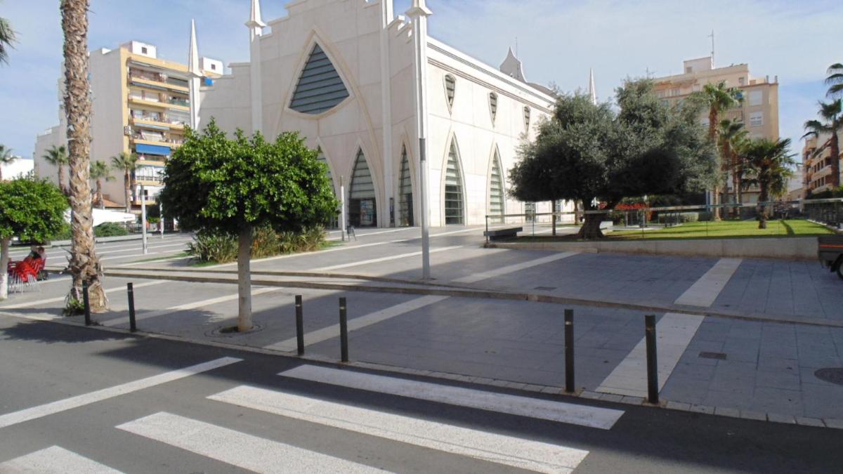 Apartamento Moriones A. A150 m del mar en centro de ciudad - Housity