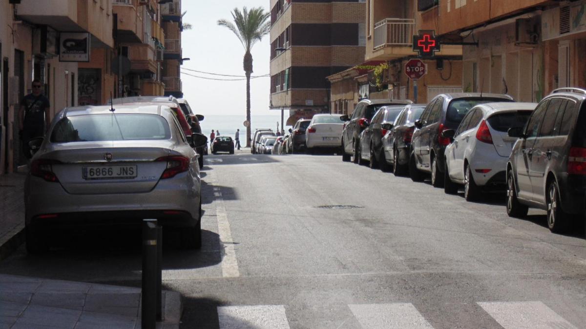 Apartamento Moriones A. A150 m del mar en centro de ciudad - Housity