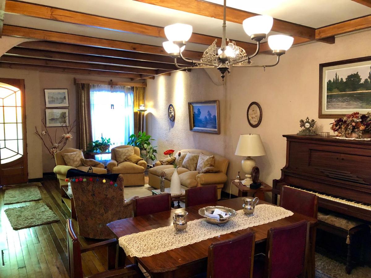 Casa Familiar Las Yerbas - Housity