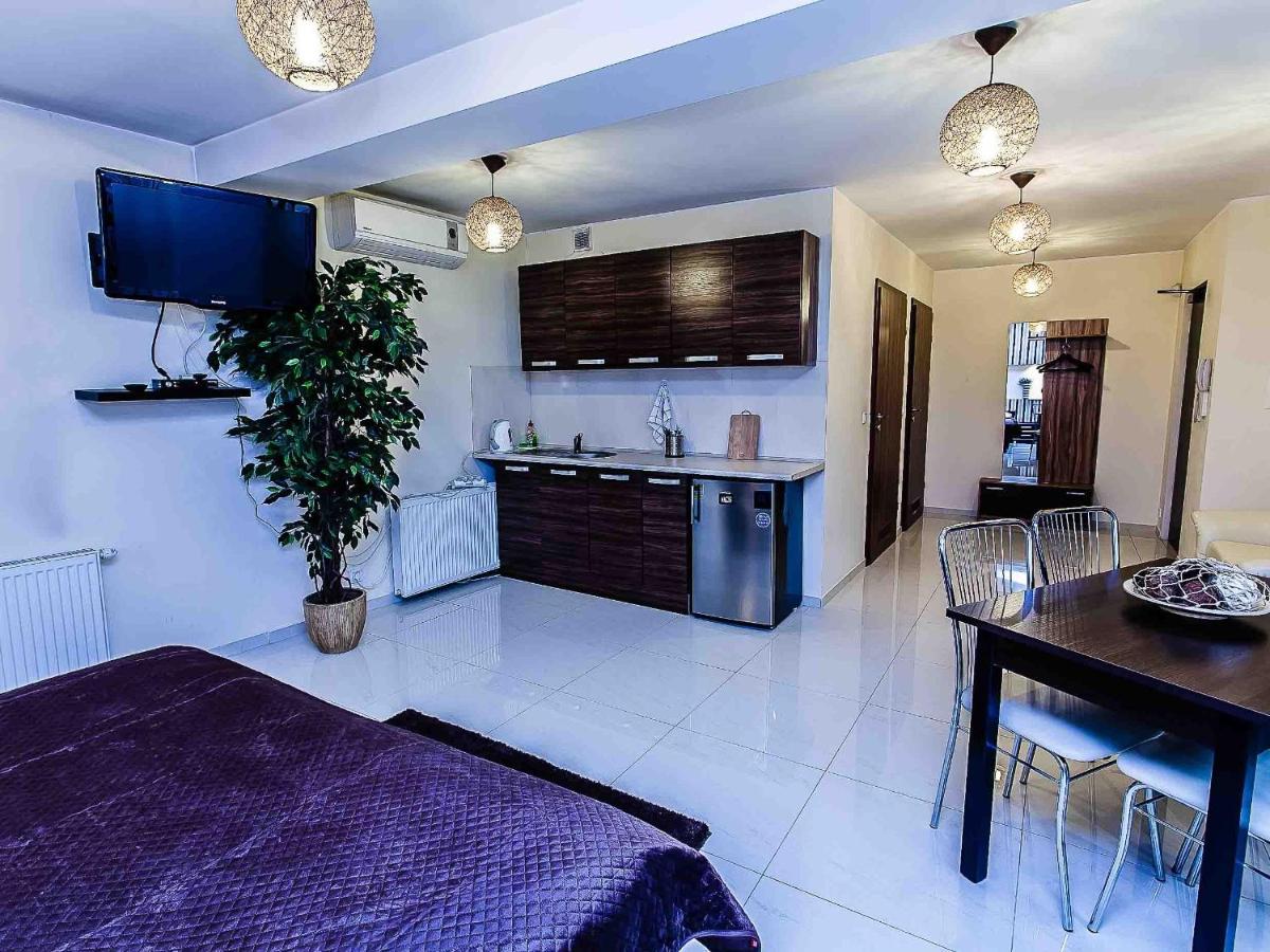 Apart-Lux - Housity