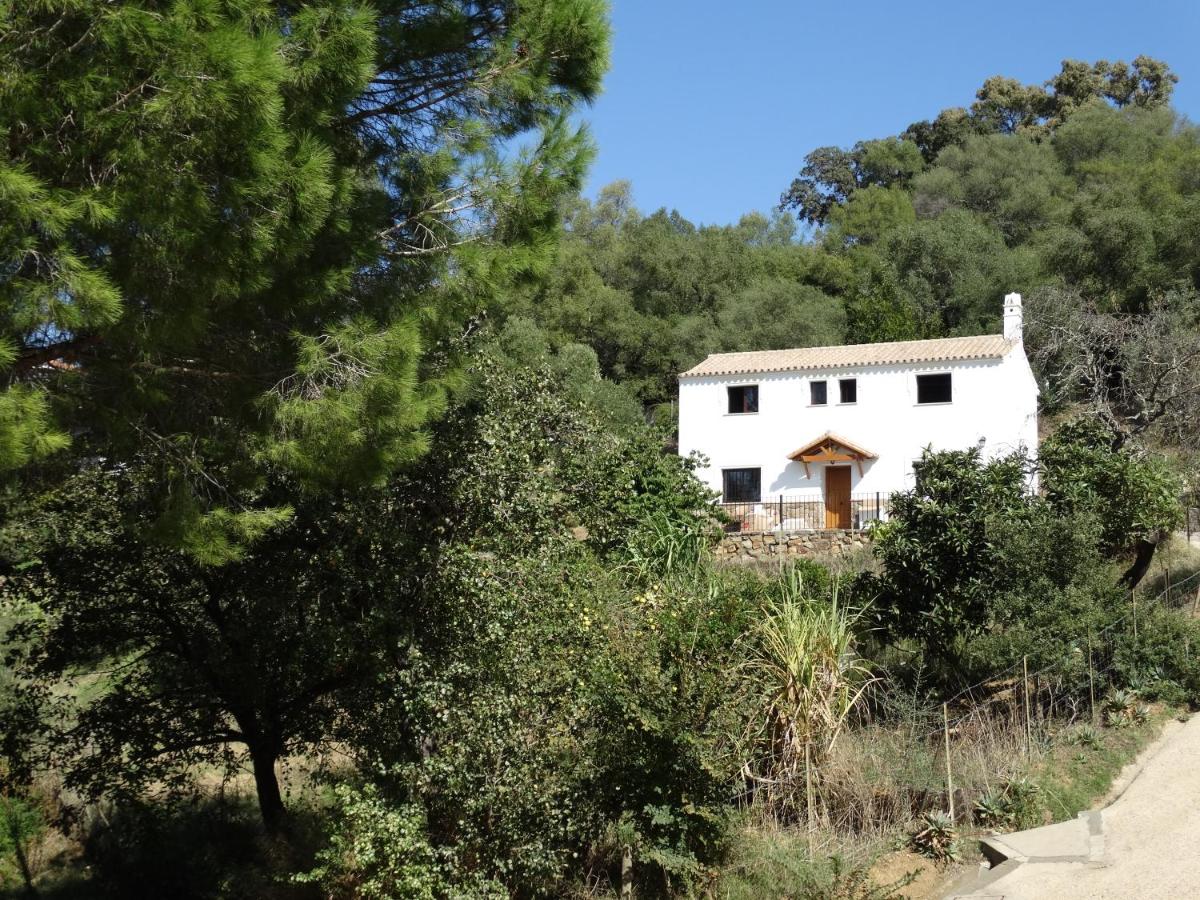 Suitetrails - Alojamiento Rural El Lario