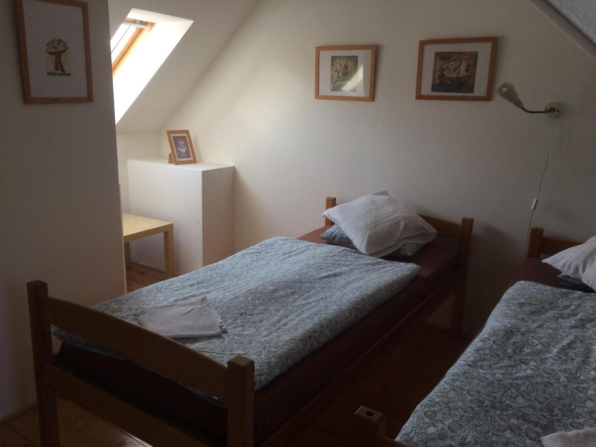 Apartments at the Golden Plough - Housity