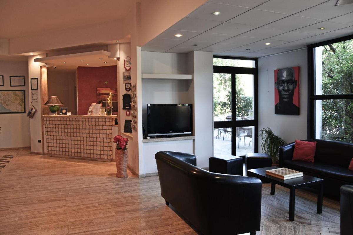 Hotel Sant'Elia - Housity