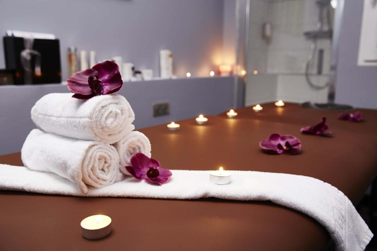 Spa ou équipements de bien-être de l'établissement Best Western Plus Au cheval Blanc à Mulhouse
