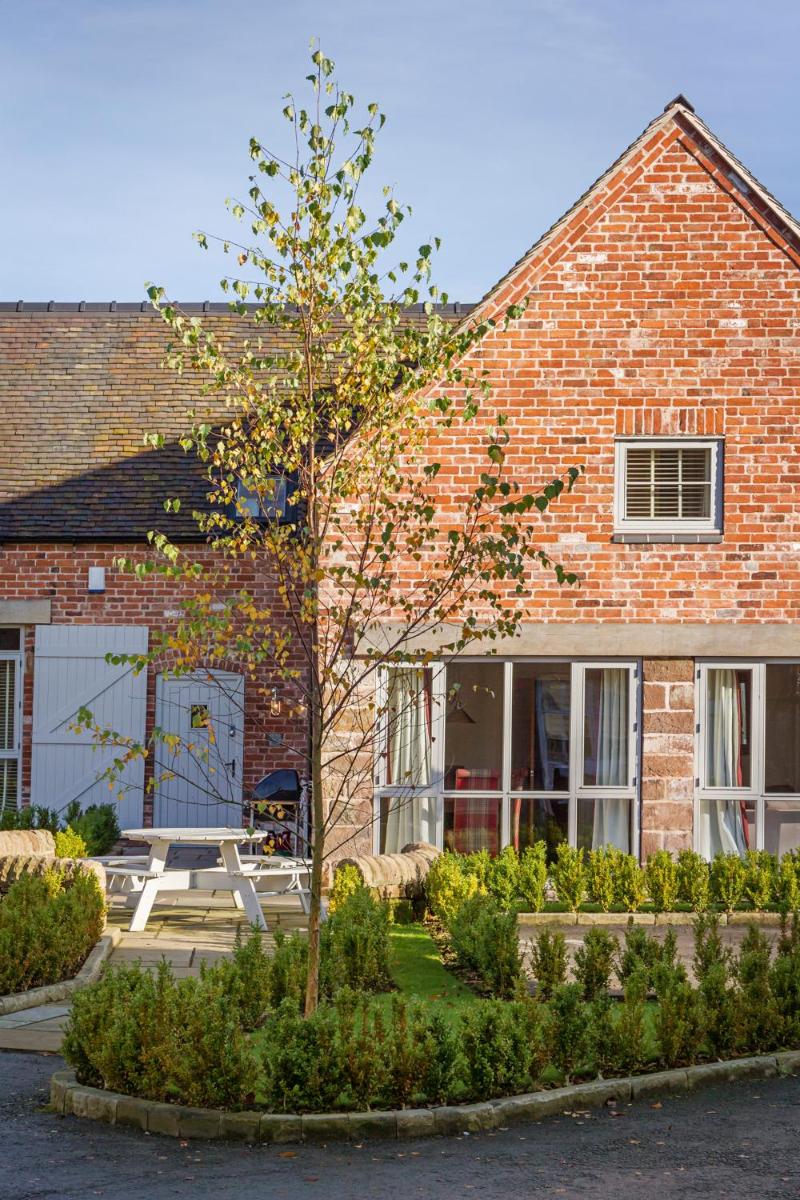 Unit 1 Dove Farm Barns - Housity