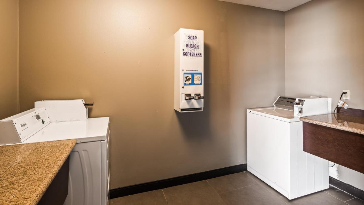 Best Western Plus Wenatchee Downtown Hotel - Housity