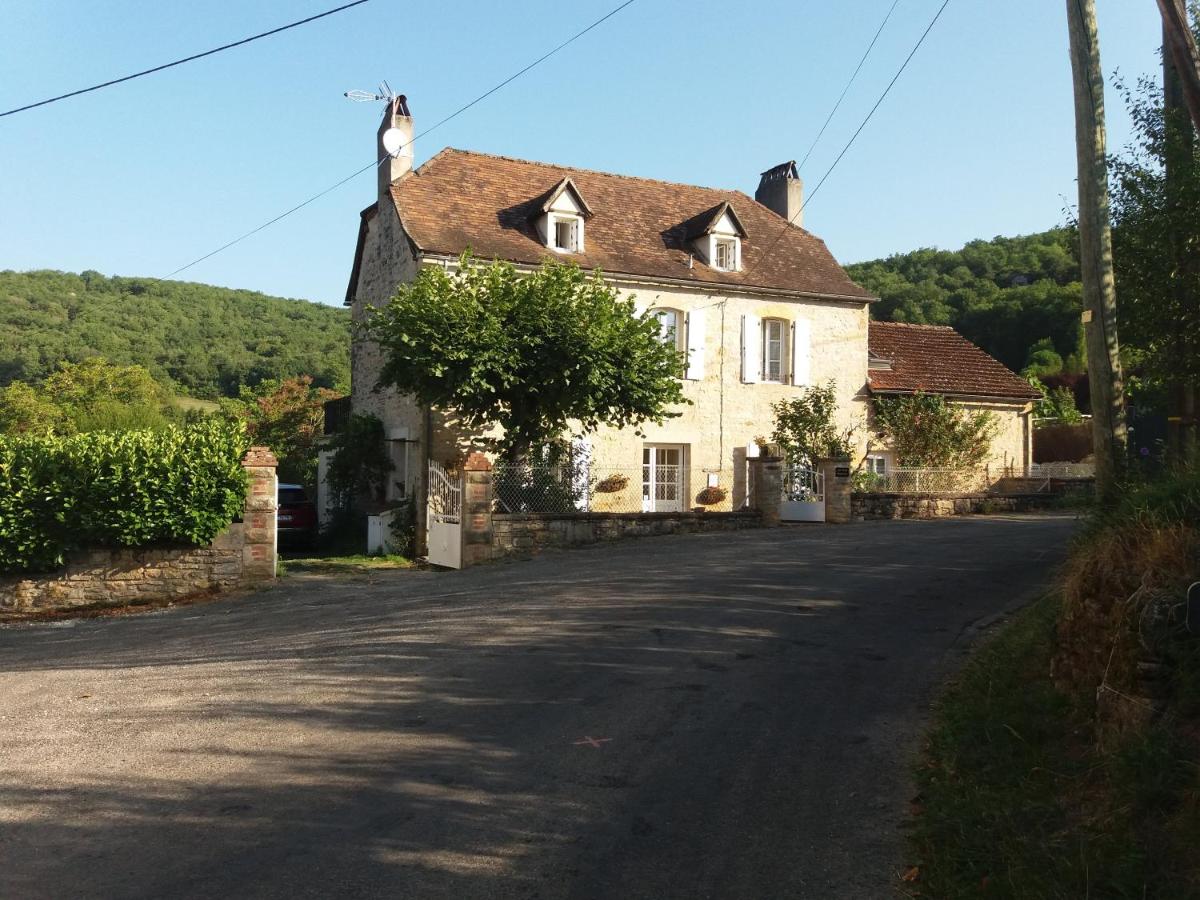 Les Trois Prunelles - Housity