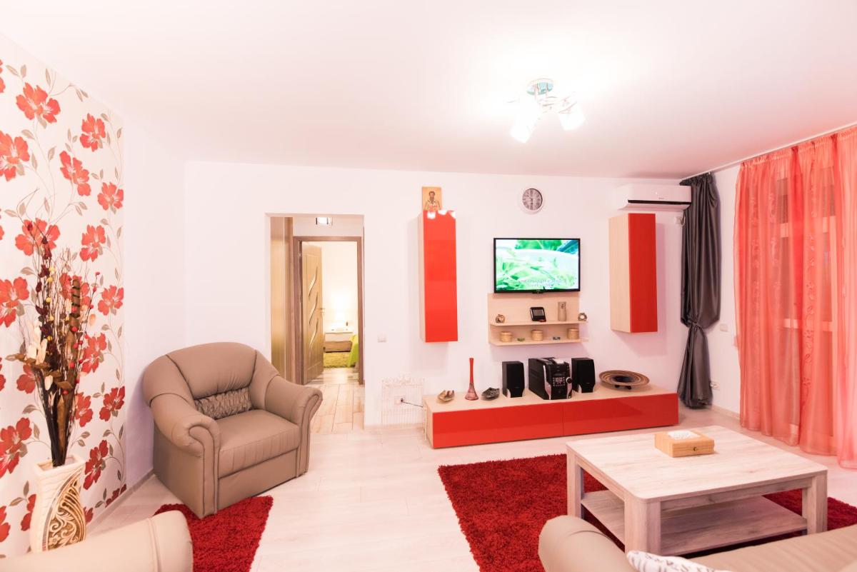 Red Apartment - Housity
