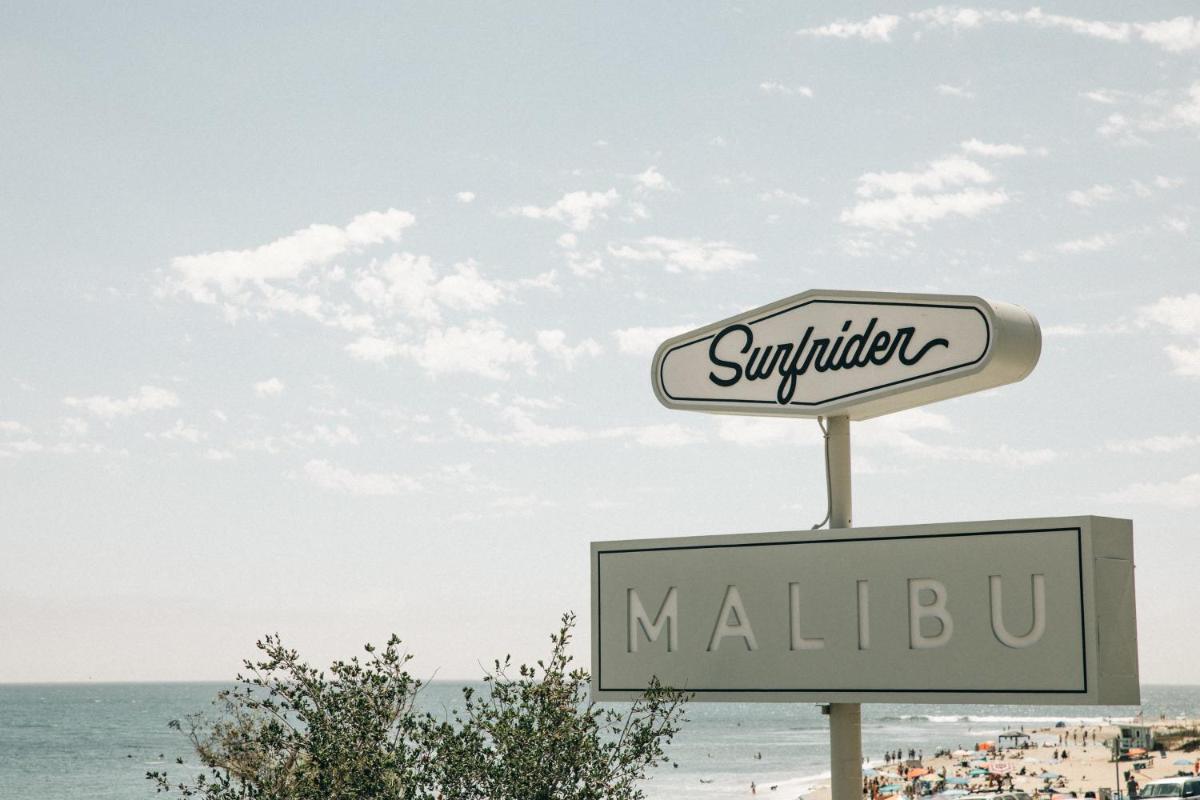 The Surfrider Malibu - Housity