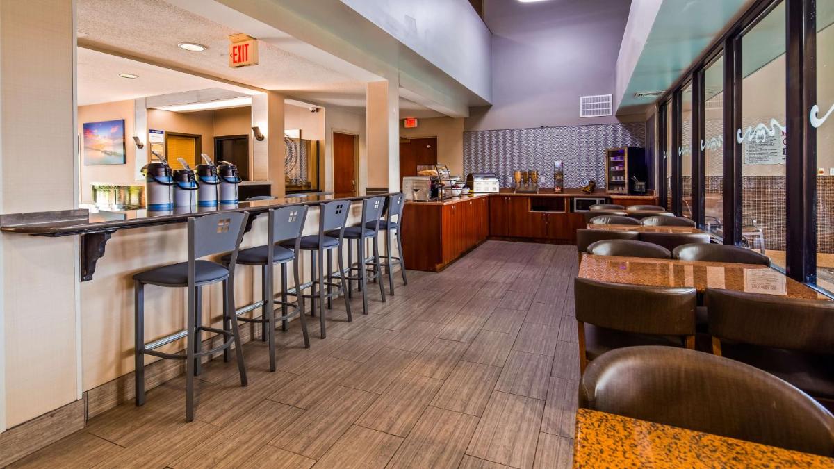 Best Western Dunkirk & Fredonia Inn - Housity