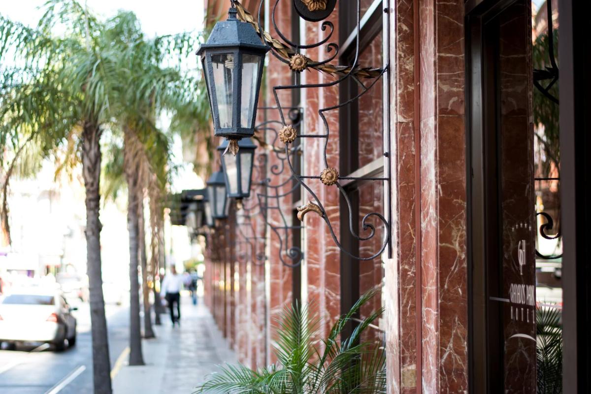 Granados Park Hotel - Housity