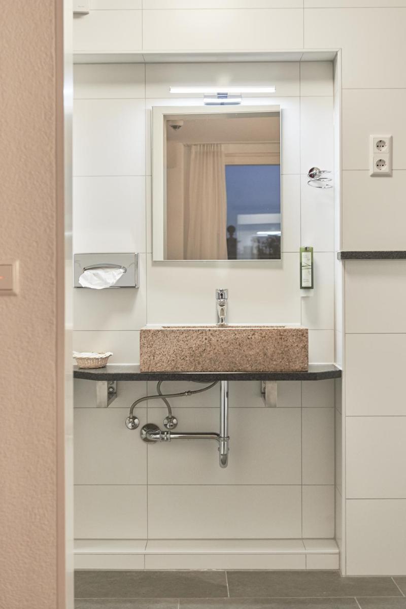 Insel-Hotel-Lindau - Housity