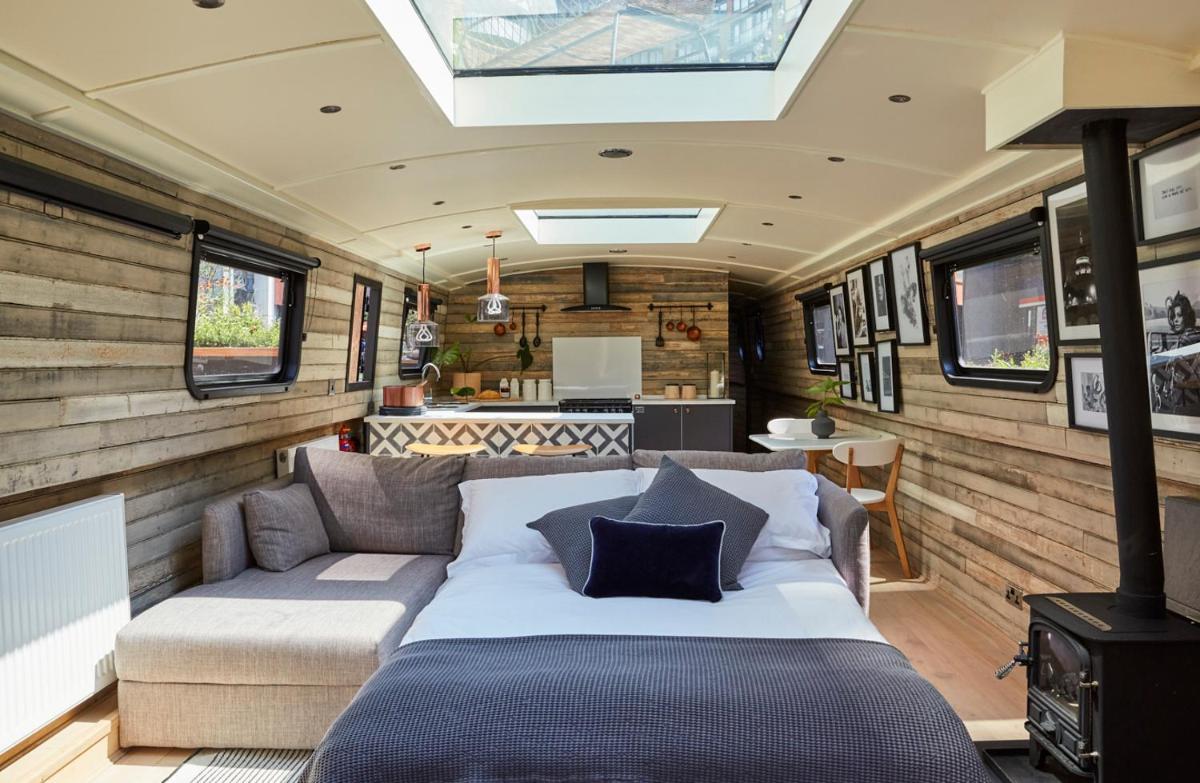 The Boathouse - Housity
