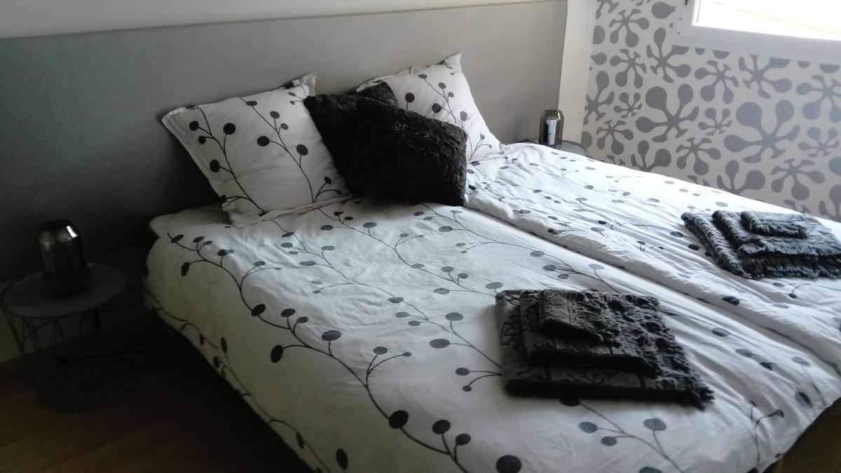L'Esthélio Gîtes ou L'Esthélio Spa avec Jacuzzi et Sauna - Housity