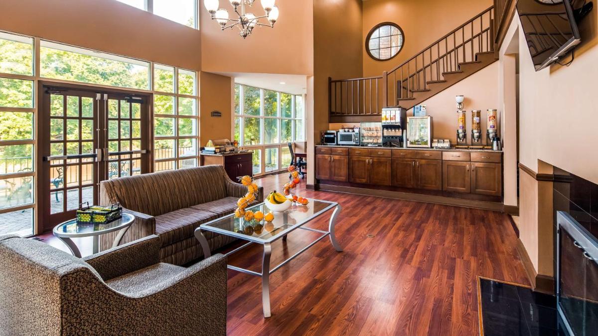 Best Western Plus The Inn & Suites at the Falls - Housity