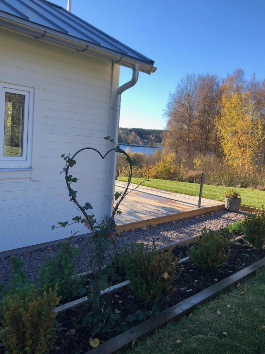 Lakeview Studio - Housity