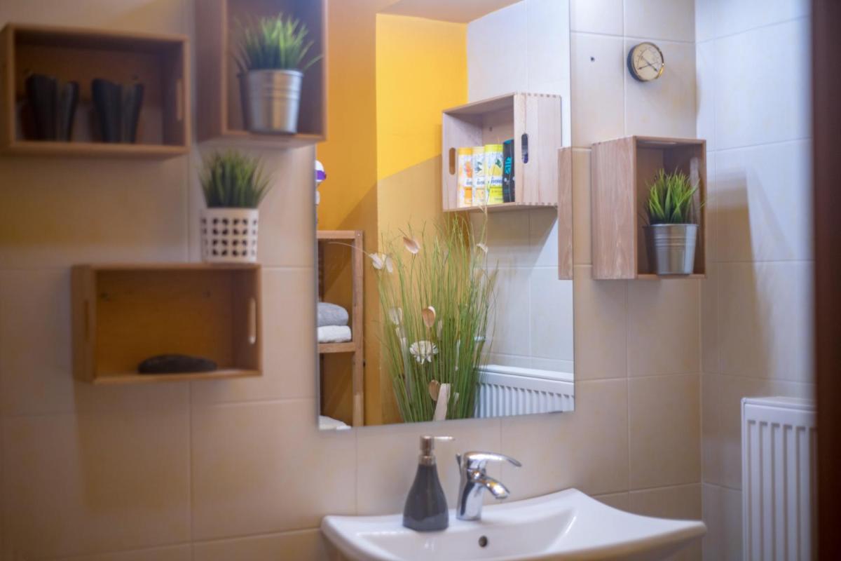 Cute sunny apartment KOD1 - Housity