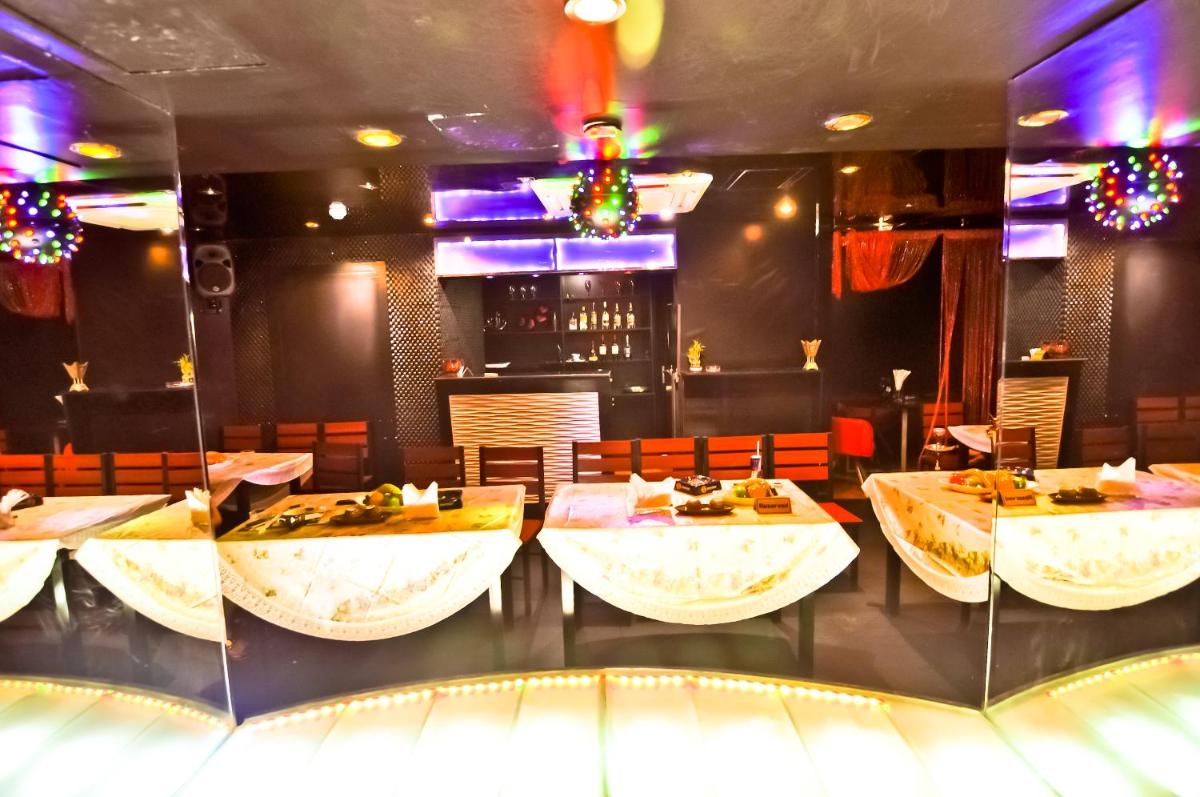 Phoenicia Grand Hotel - Housity