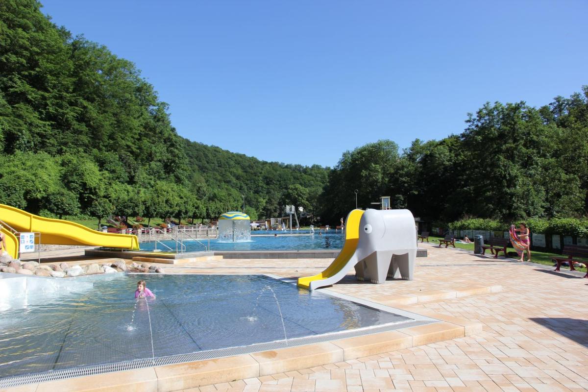 Ferienhaus Sayn bei Koblenz - Housity