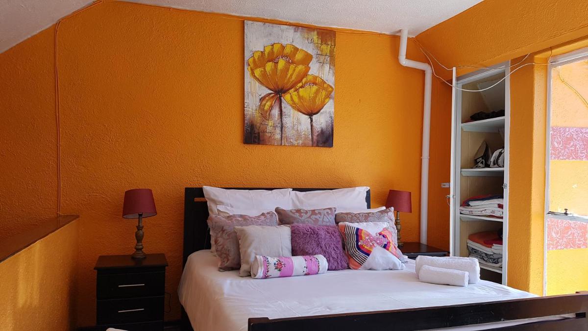 Lolo's 1bed Apt-Best location-2Balconies - Housity